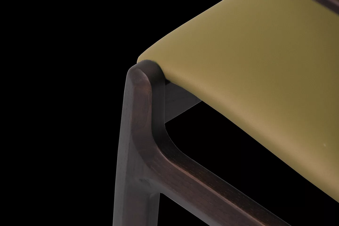 全台灣製實木餐椅椅墊細節