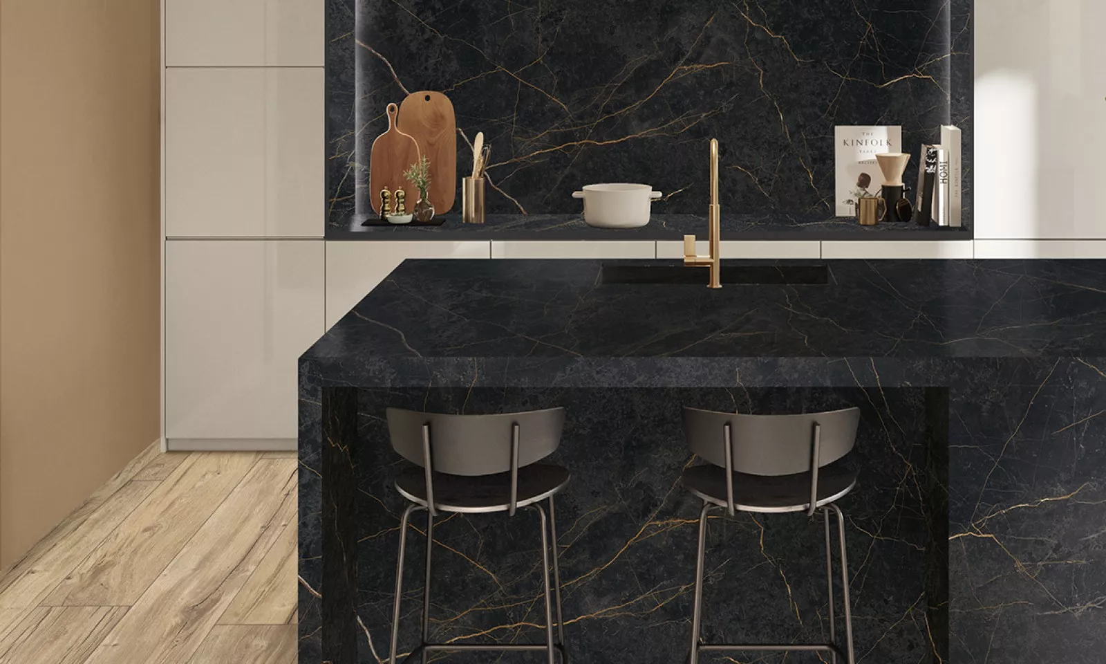 黑色陶板黑金線板材樣式製作中島及牆面